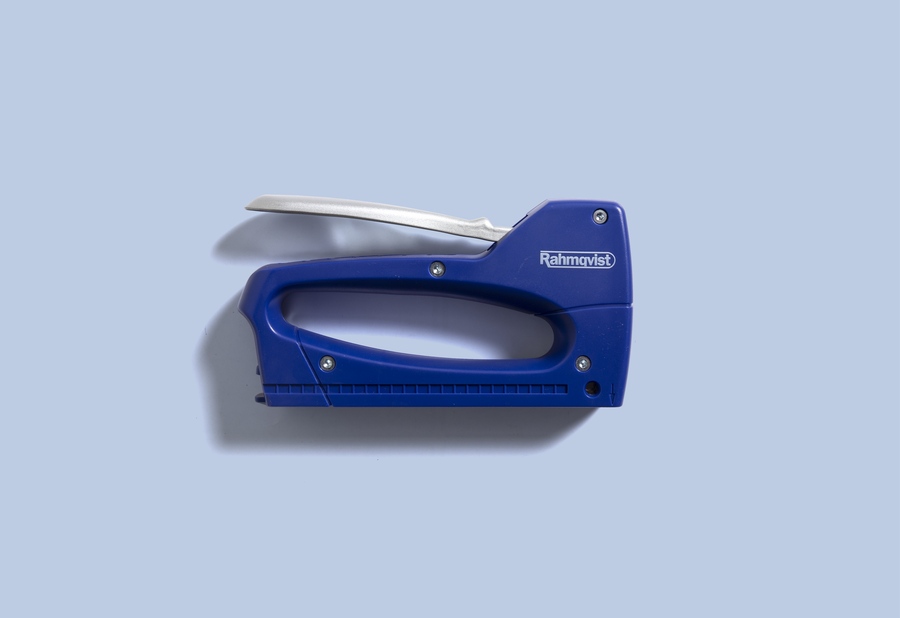 Lite Tacker - for mounting displays